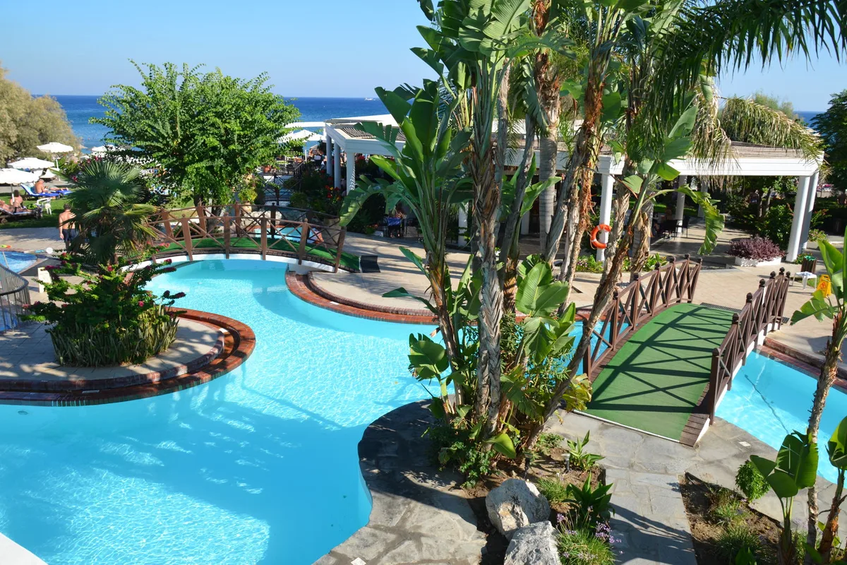 Calypso Beach Hotel — hoofdfoto