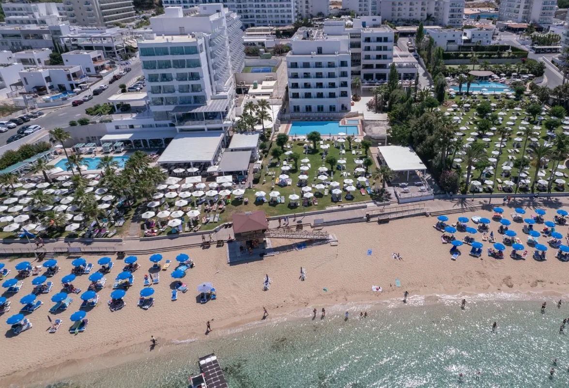 Iliada Beach Hotel — hoofdfoto