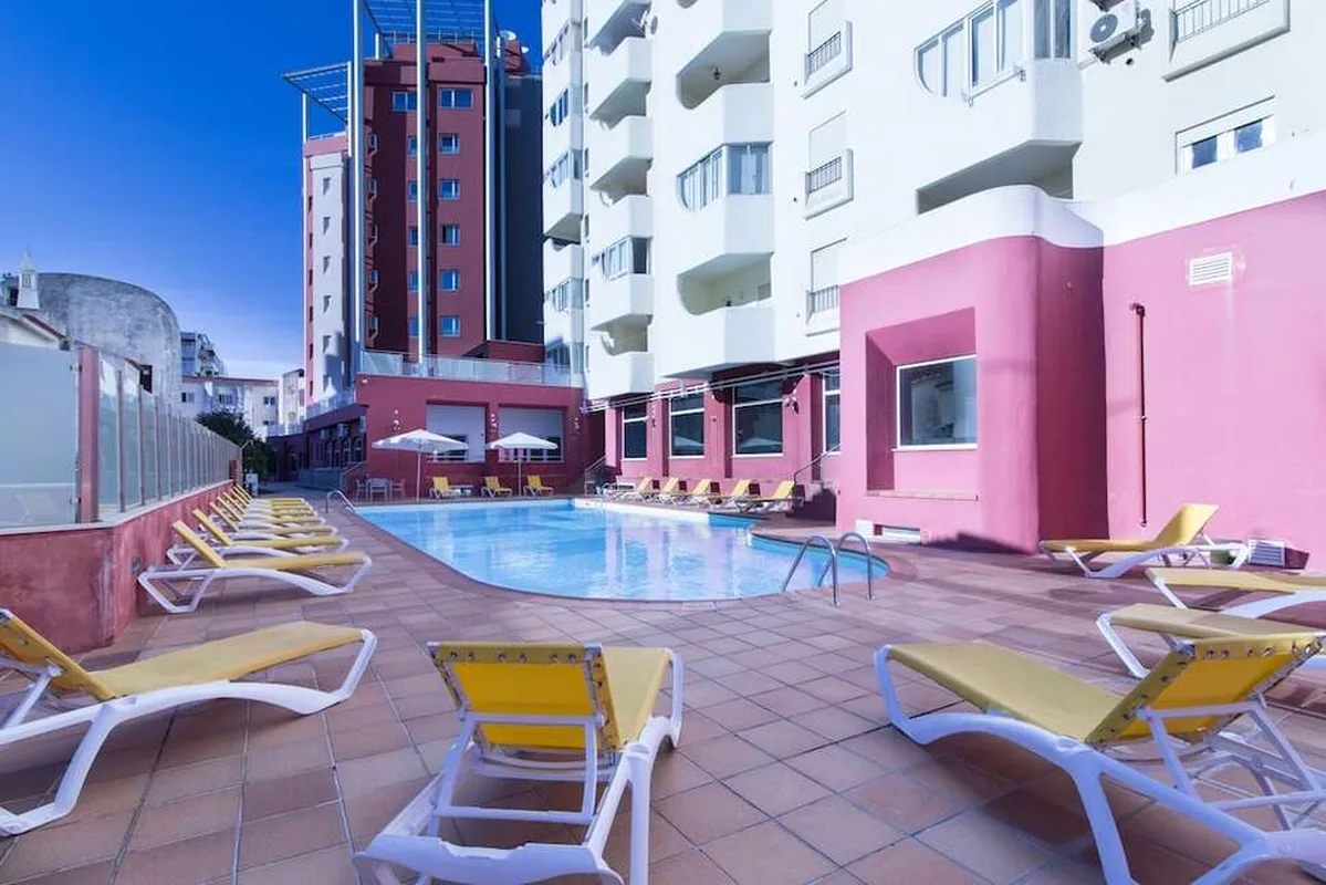 QuarteiraSol Hotel — hoofdfoto