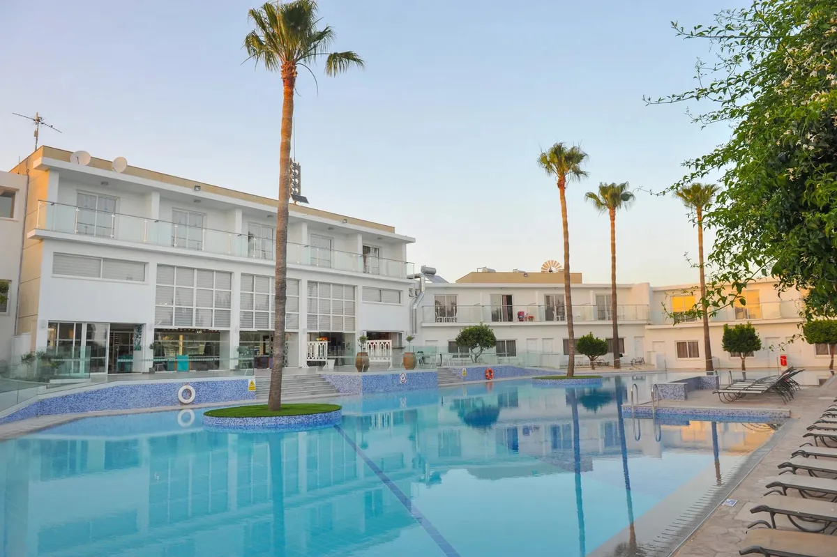Fedrania Garden Hotel — hoofdfoto