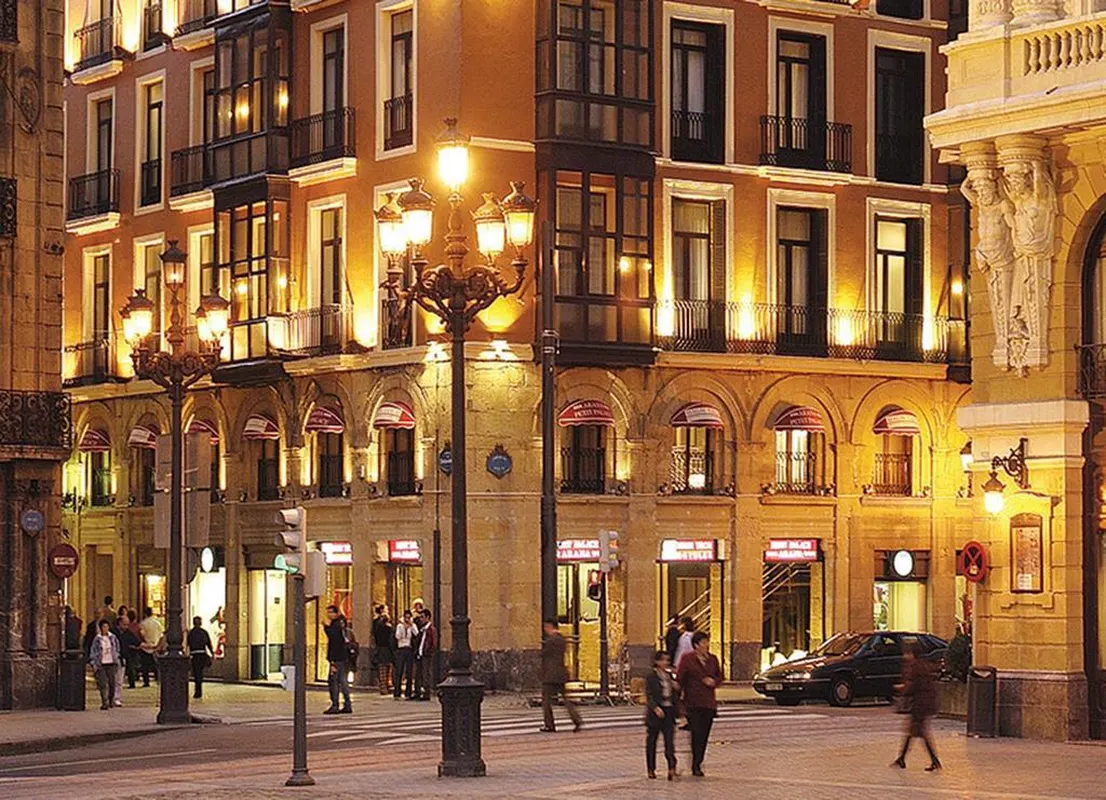 Petit Palace Arana — hoofdfoto