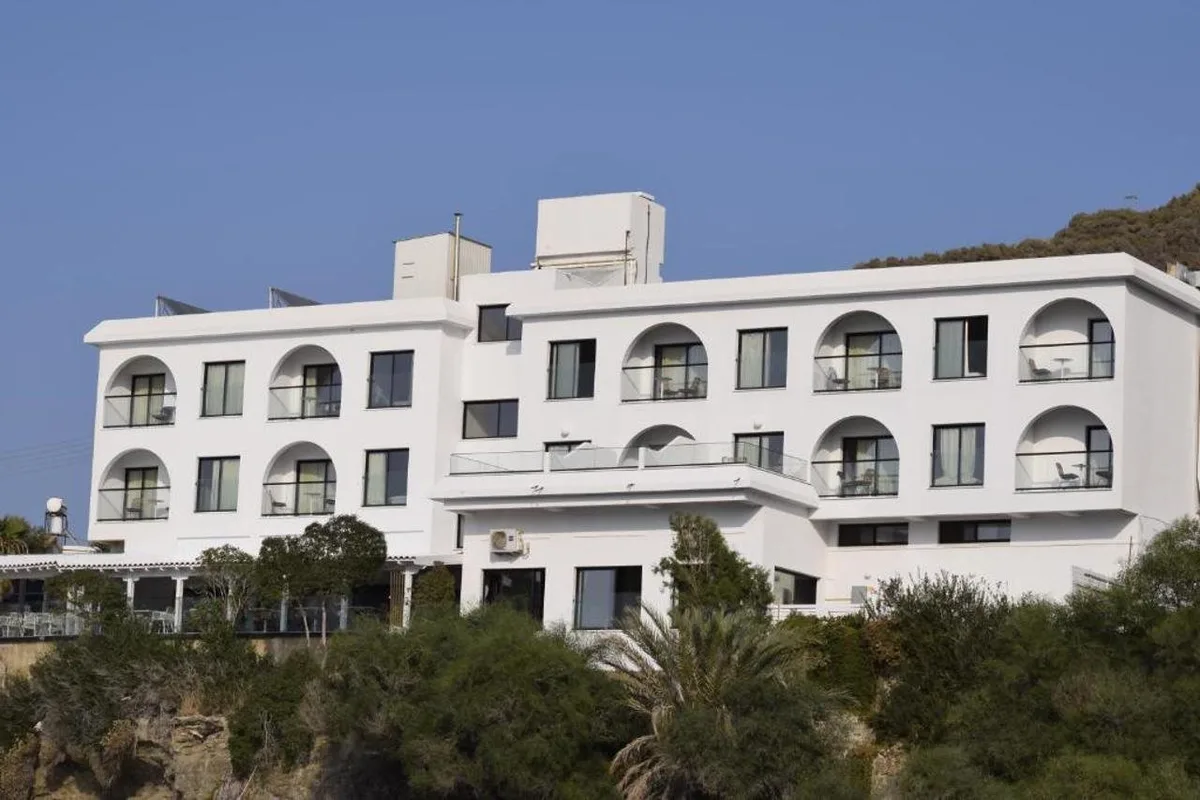 E.J. Pyrgos Bay Hotel, hoofdfoto