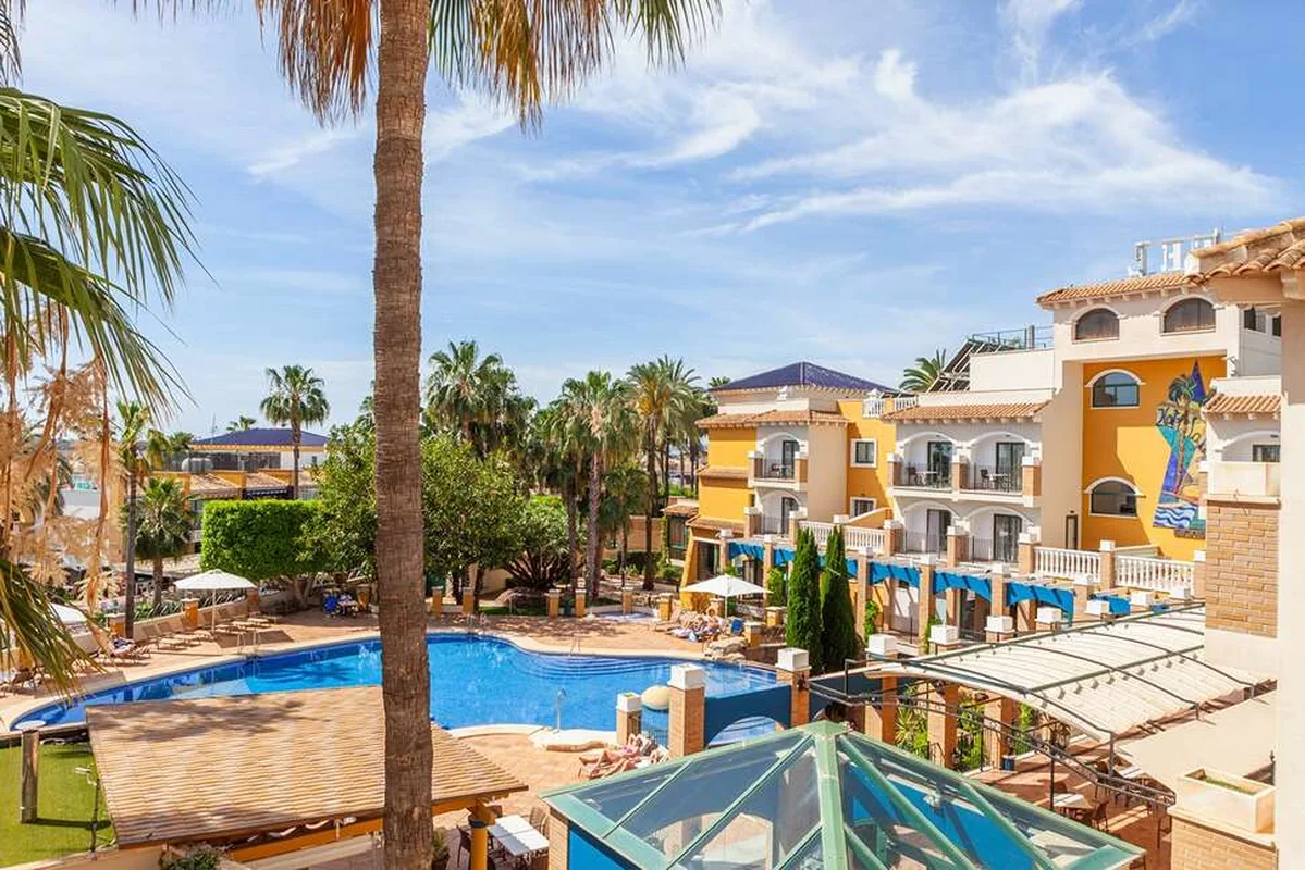 La Laguna Spa & Golf — hoofdfoto
