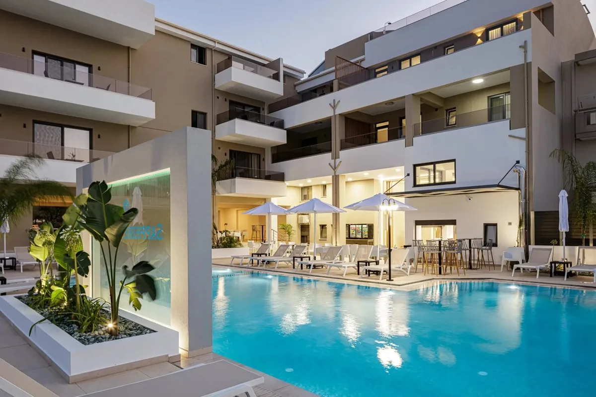 Sapphire Blue Suites, hoofdfoto