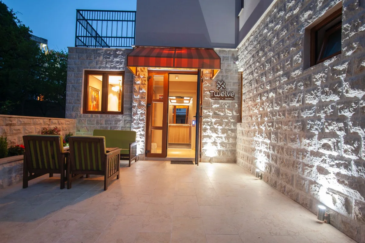 Hotel Twelve by Aycon — hoofdfoto