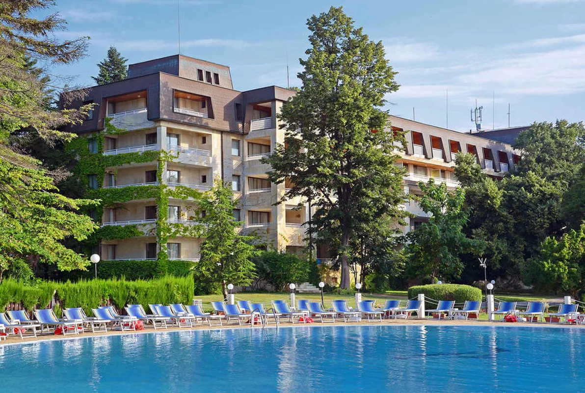 HVD Hotel Lotos — hoofdfoto