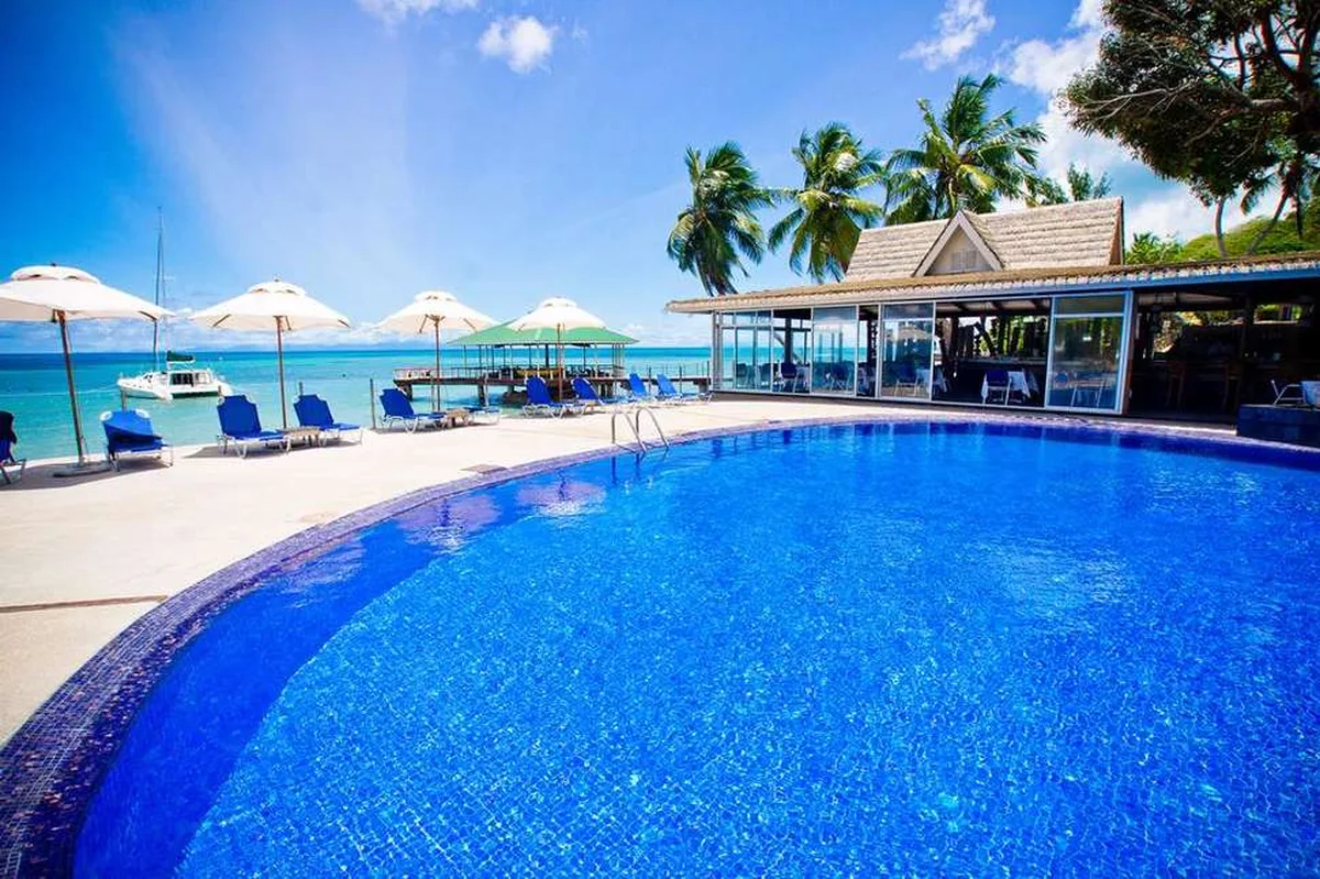 Coco de Mer Hotel & Black Parrot Suites — hoofdfoto
