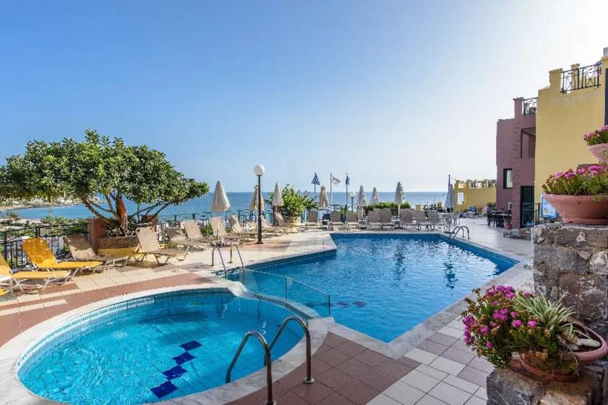 Minois Boutique Hotel — hoofdfoto