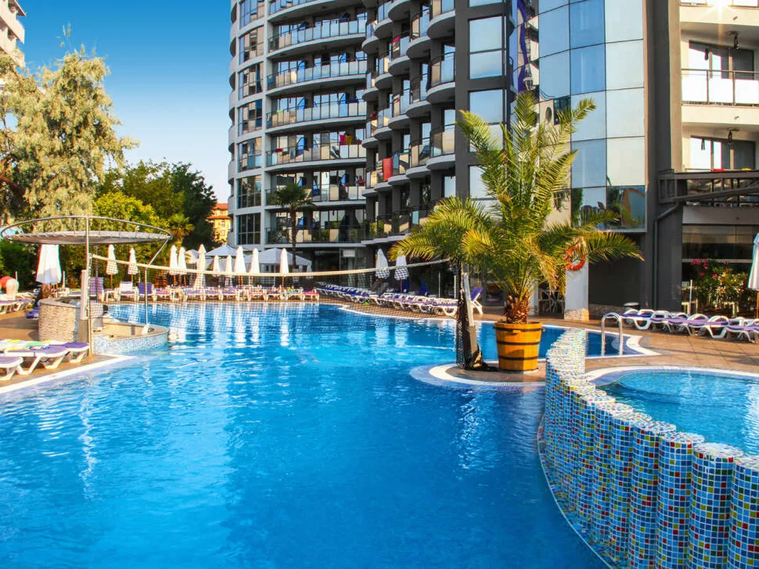 Hotel Meridian — hoofdfoto