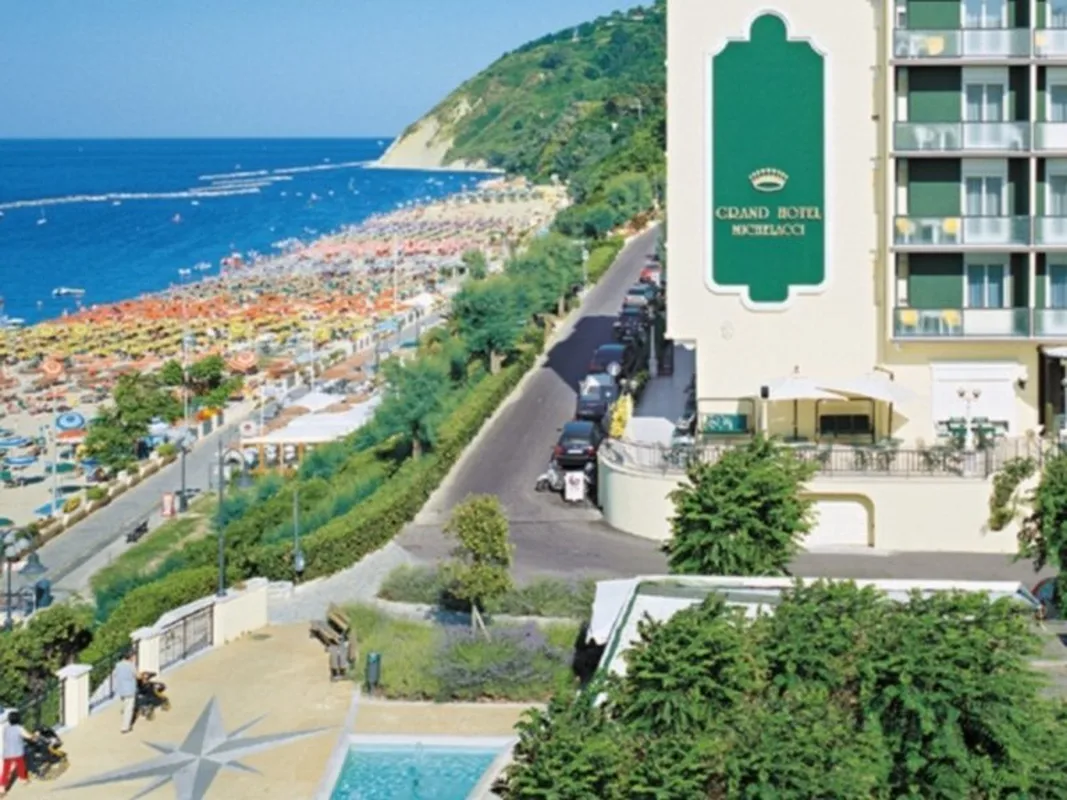 Grand Hotel Michelacci — hoofdfoto