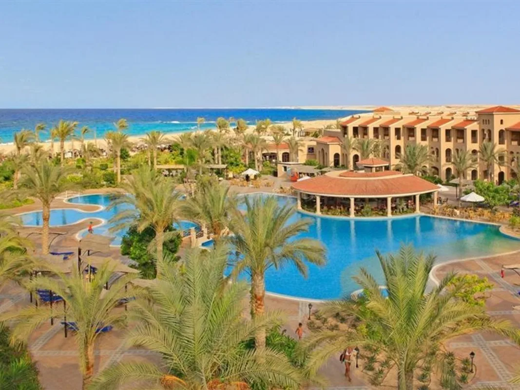 Jaz Almaza Beach Resort — hoofdfoto