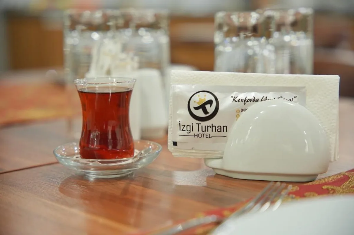 Izgi Turhan Otel — hoofdfoto