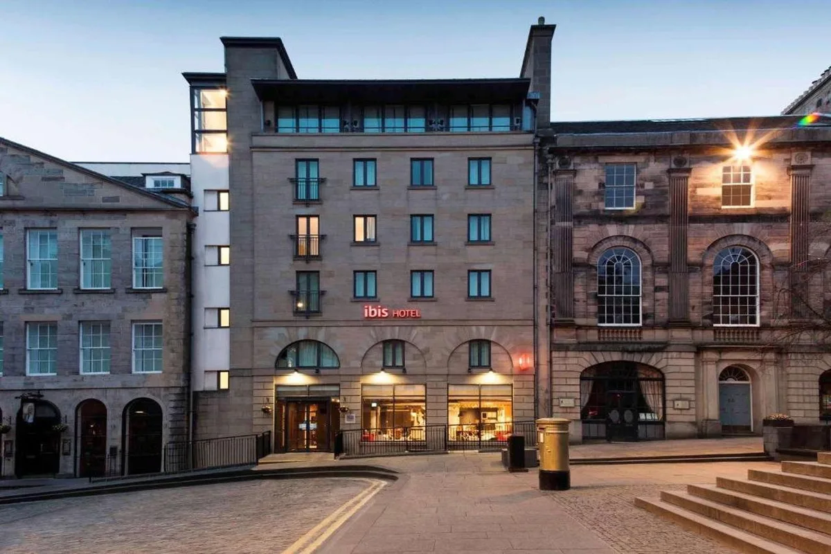ibis Edinburgh Centre Royal Mile - Hunter Square — hoofdfoto