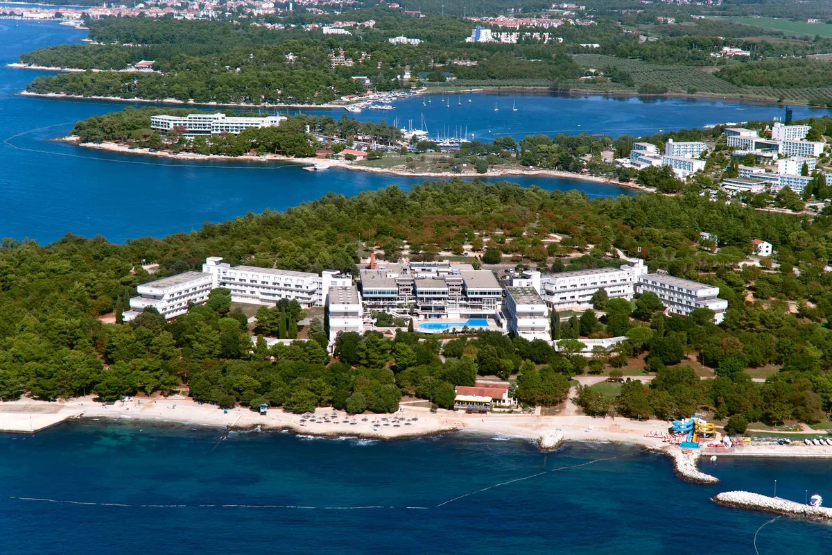 Village Galijot Plava Laguna — hoofdfoto