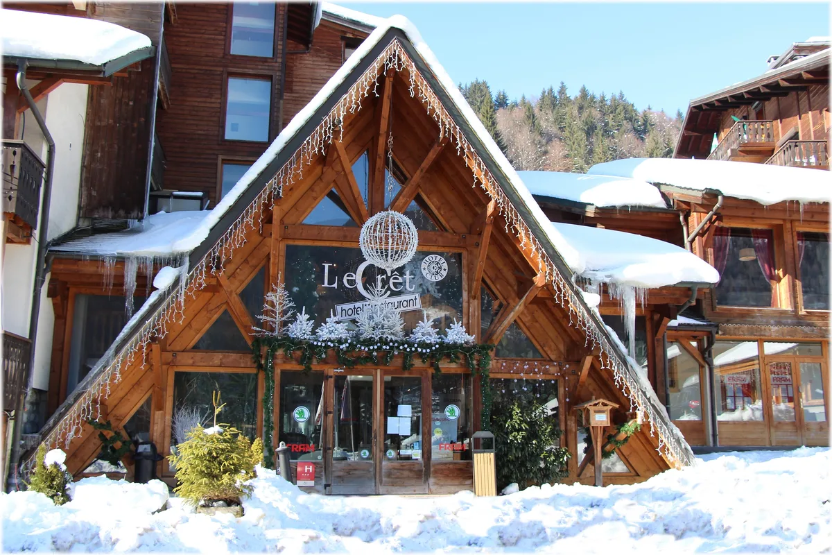 Hotel Club Le Crêt - halfpension — hoofdfoto