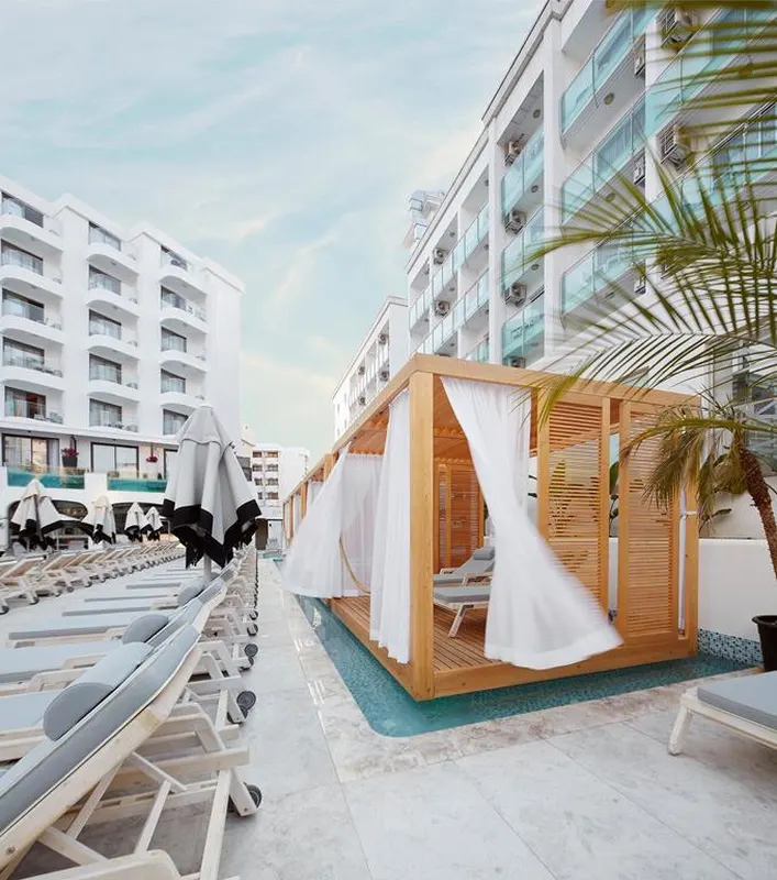 Lalila Blue Suites — hoofdfoto