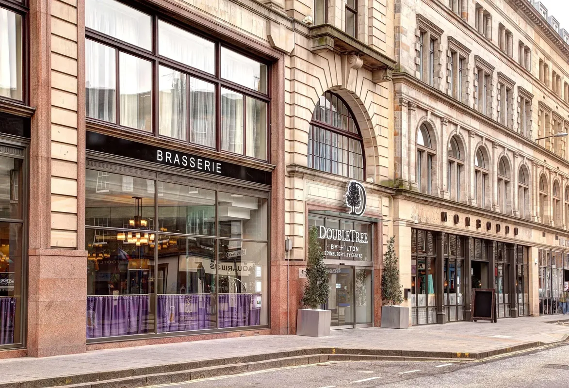 DoubleTree by Hilton Hotel Edinburgh City Centre — hoofdfoto
