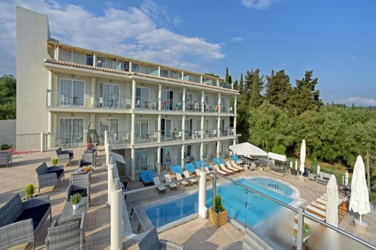 Palapart Gikas Studios & Suites — hoofdfoto