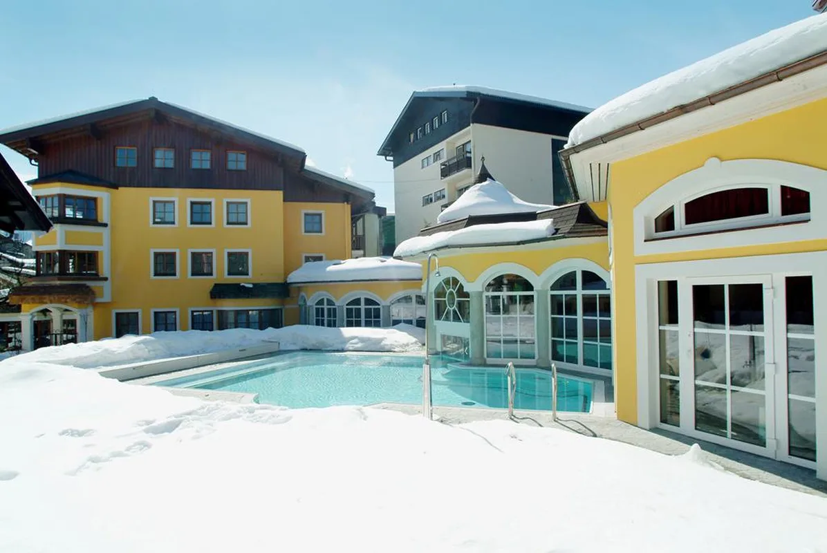 Romantikhotel Zell am See — hoofdfoto