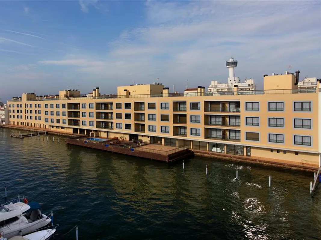 Residence Empuriabrava Marina — hoofdfoto