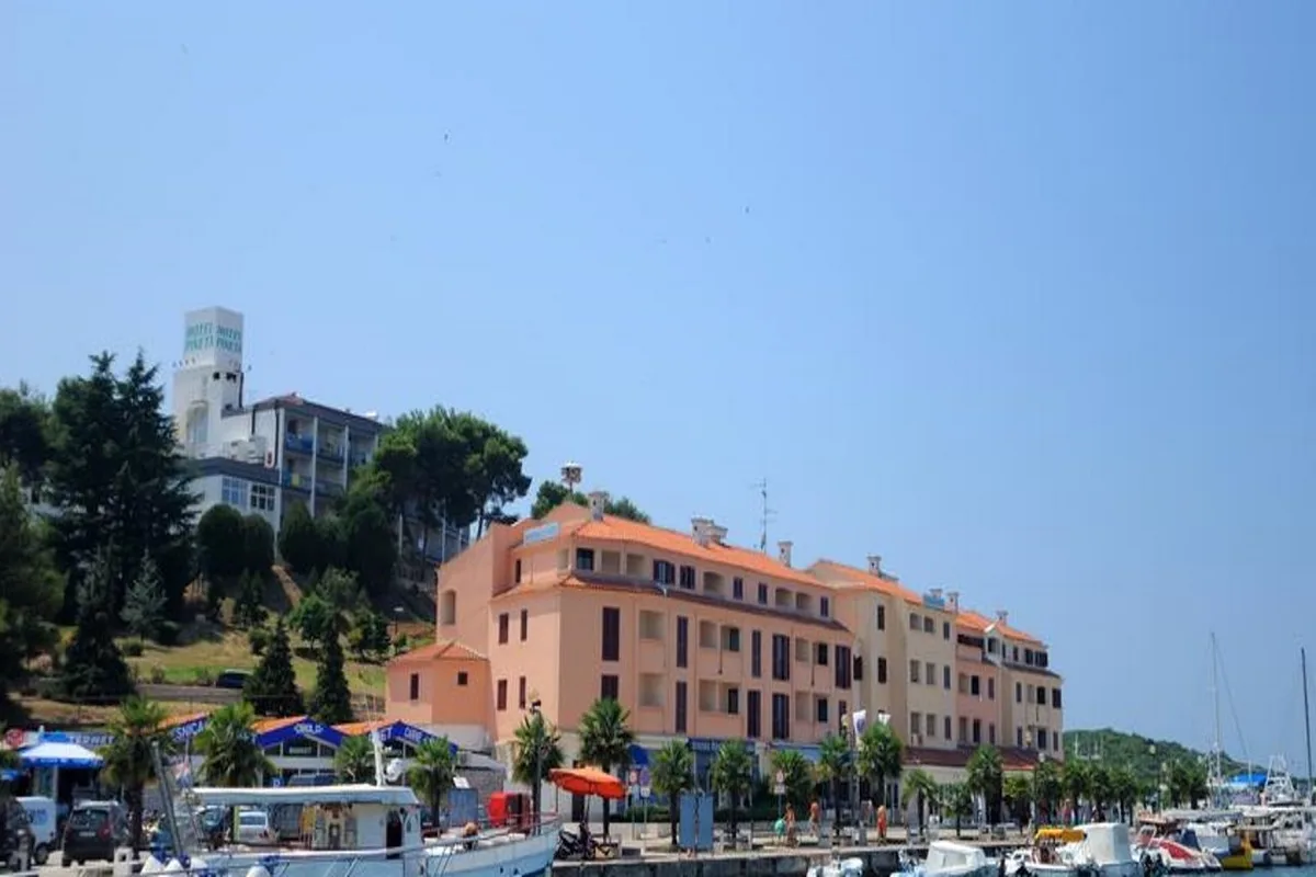 Apartments Riva — hoofdfoto