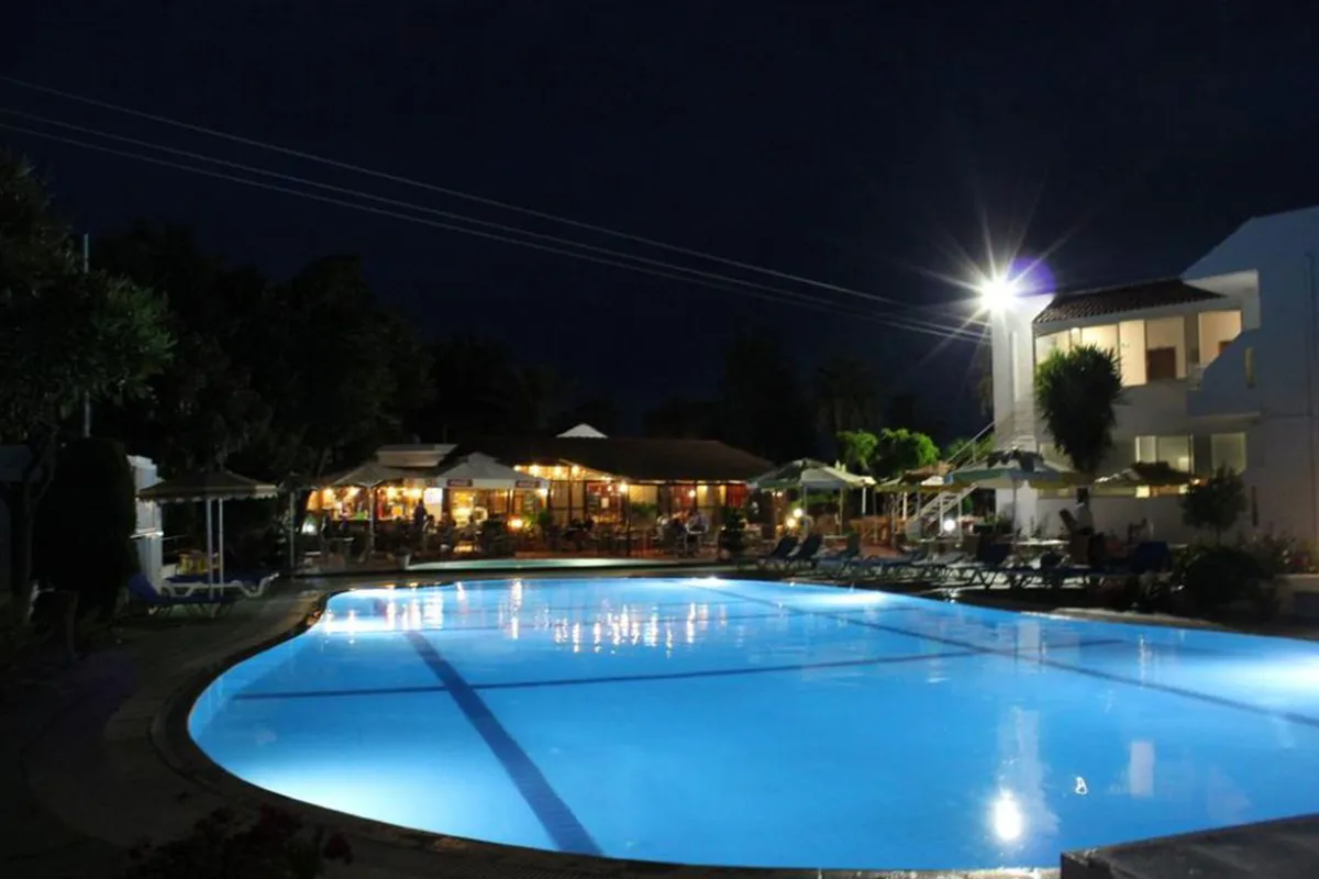 Asterias Bay, hoofdfoto