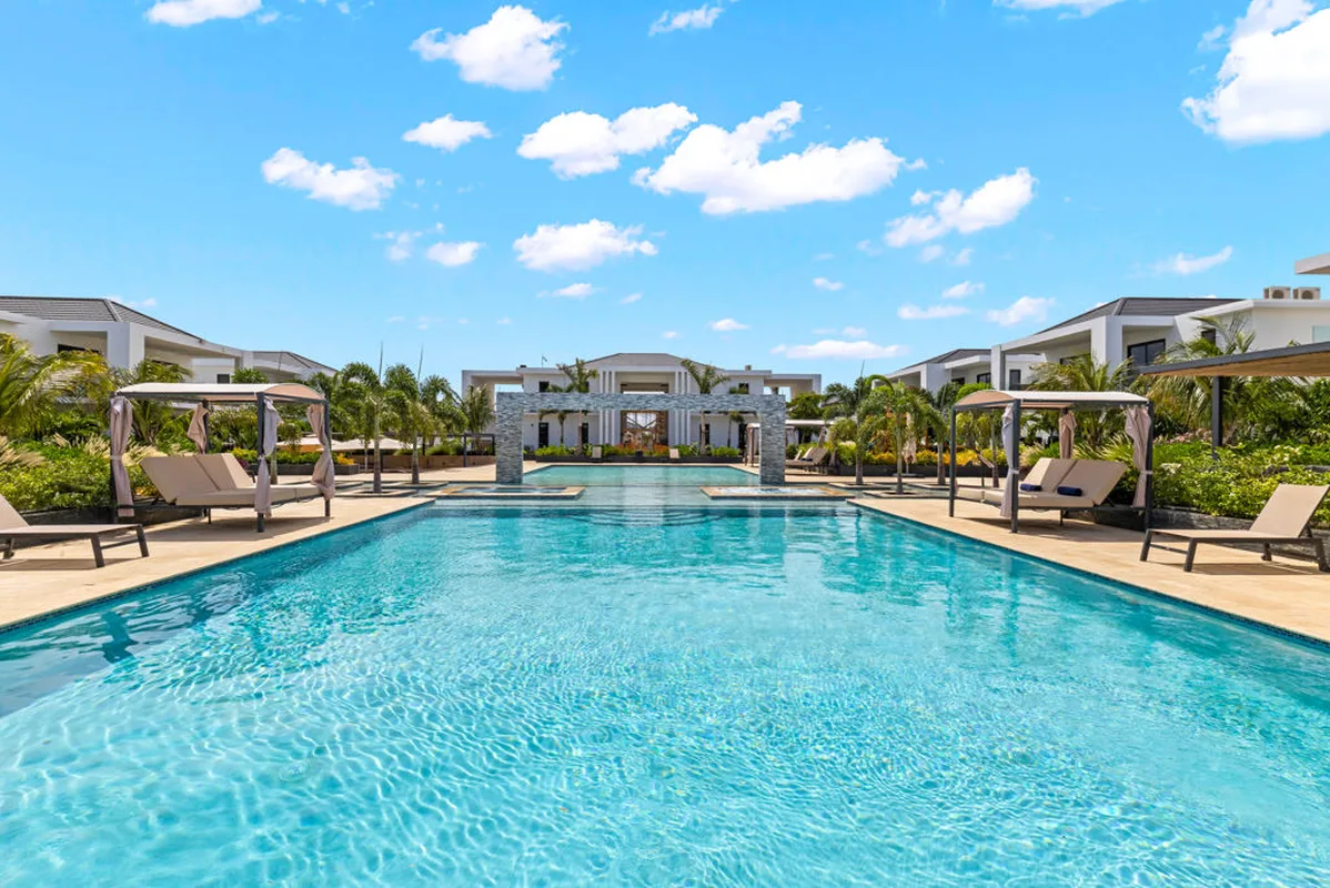 Sirena Resort, hoofdfoto