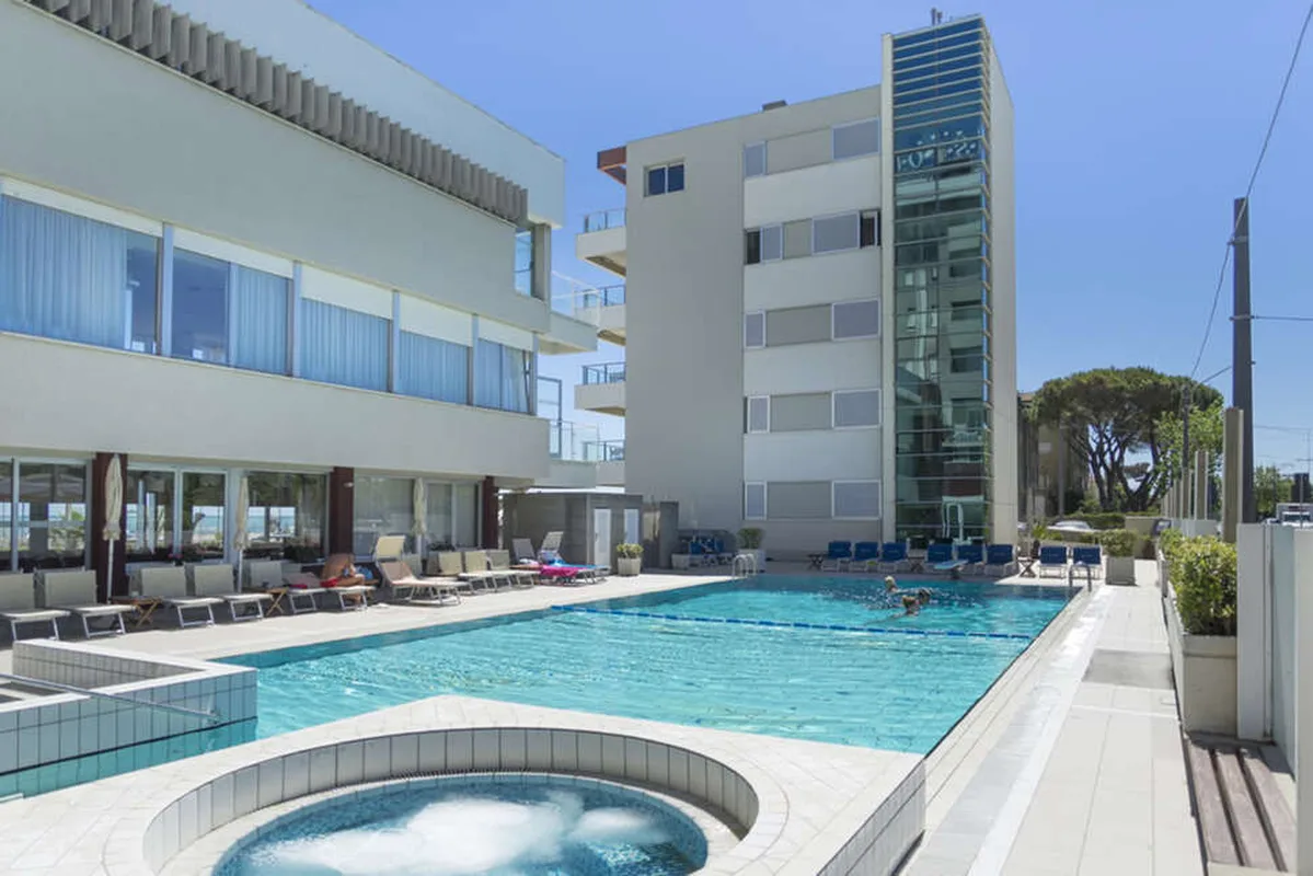 Hotel Ascot — hoofdfoto