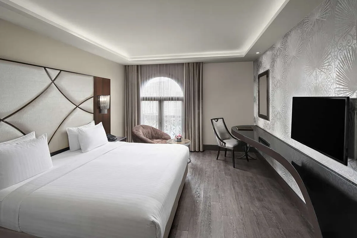 DoubleTree by Hilton Istanbul Esentepe — hoofdfoto