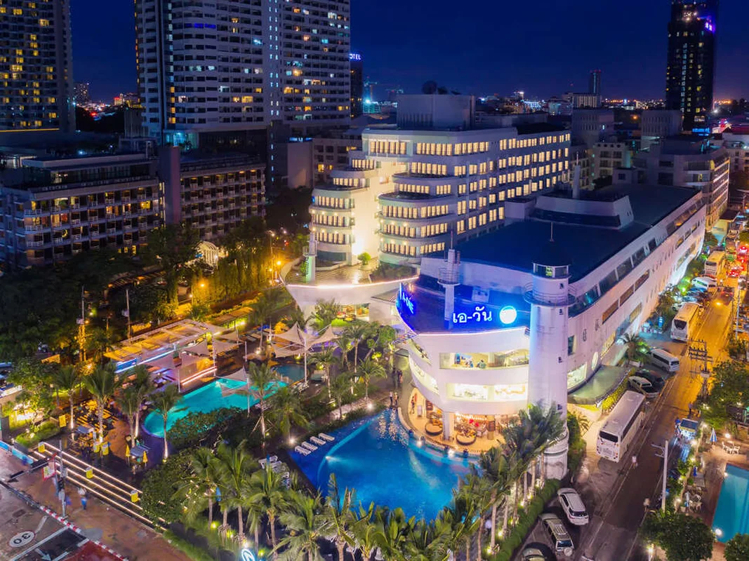 A-One The Royal Cruise Hotel — hoofdfoto