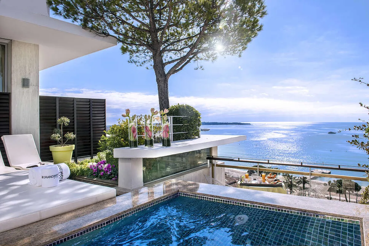 Mondrian Cannes — hoofdfoto