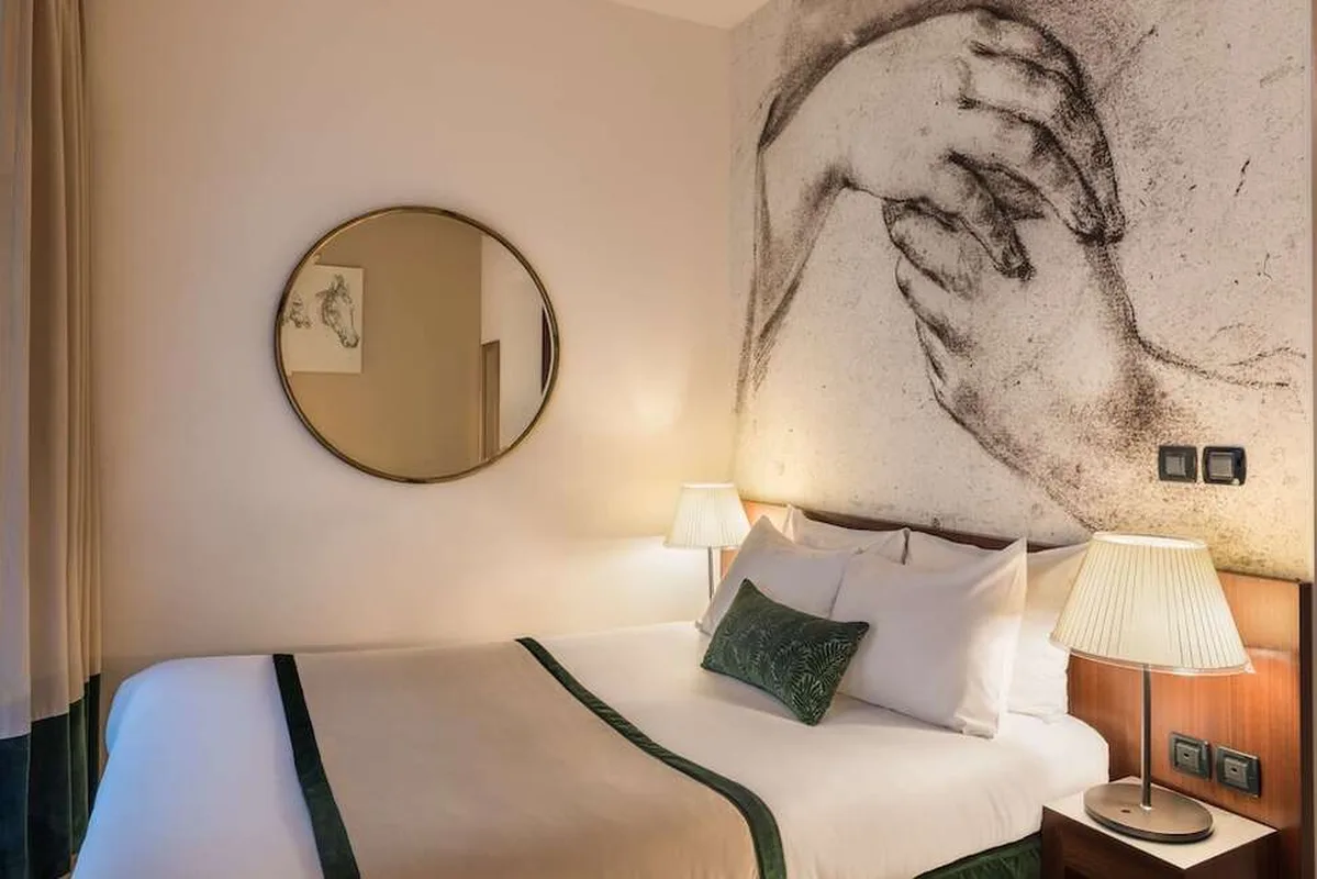 Monna Lisa Hotel, hoofdfoto