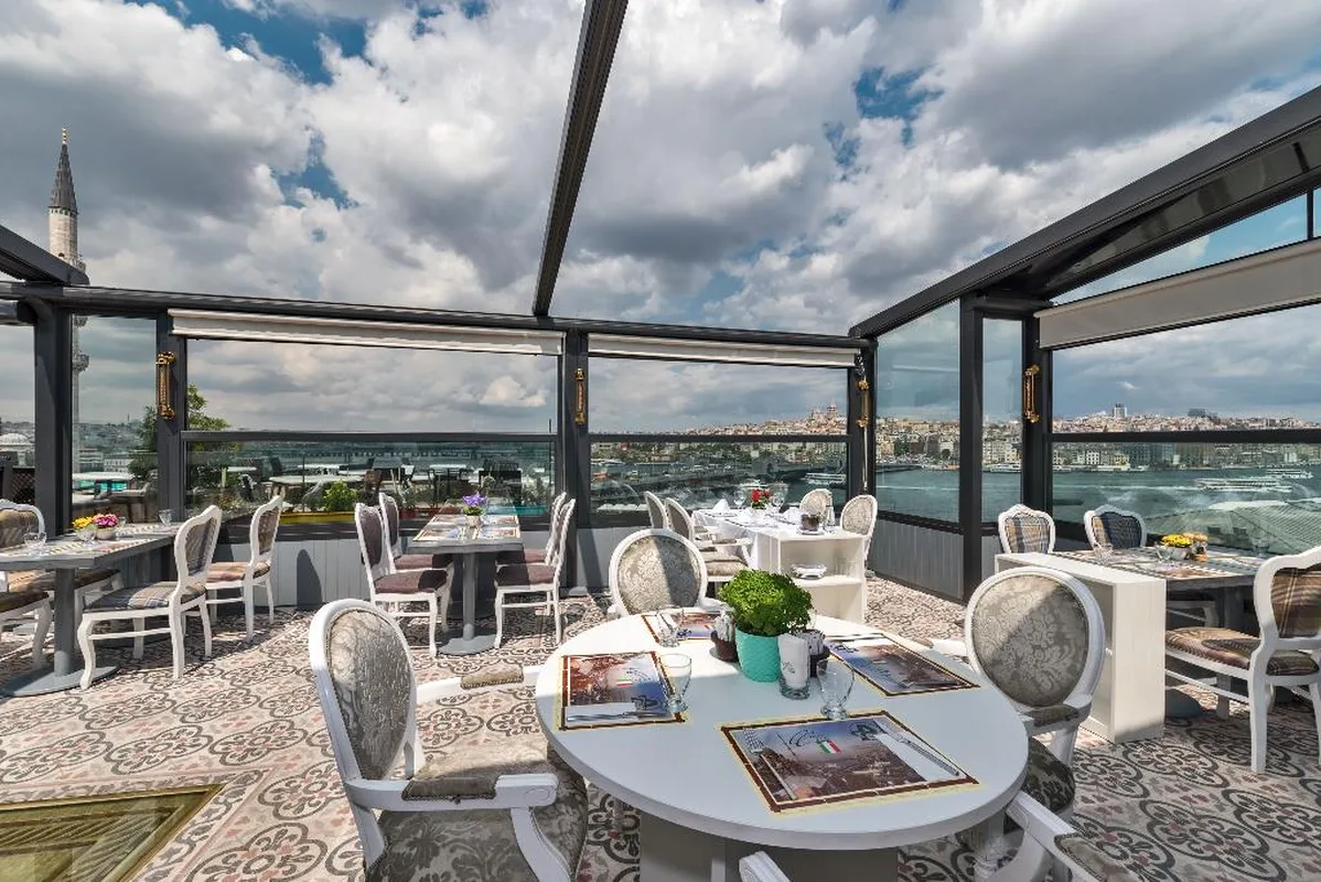 Alpek Hotel — hoofdfoto