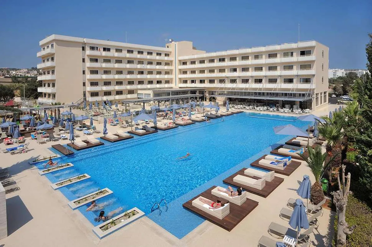 Nestor Hotel — hoofdfoto
