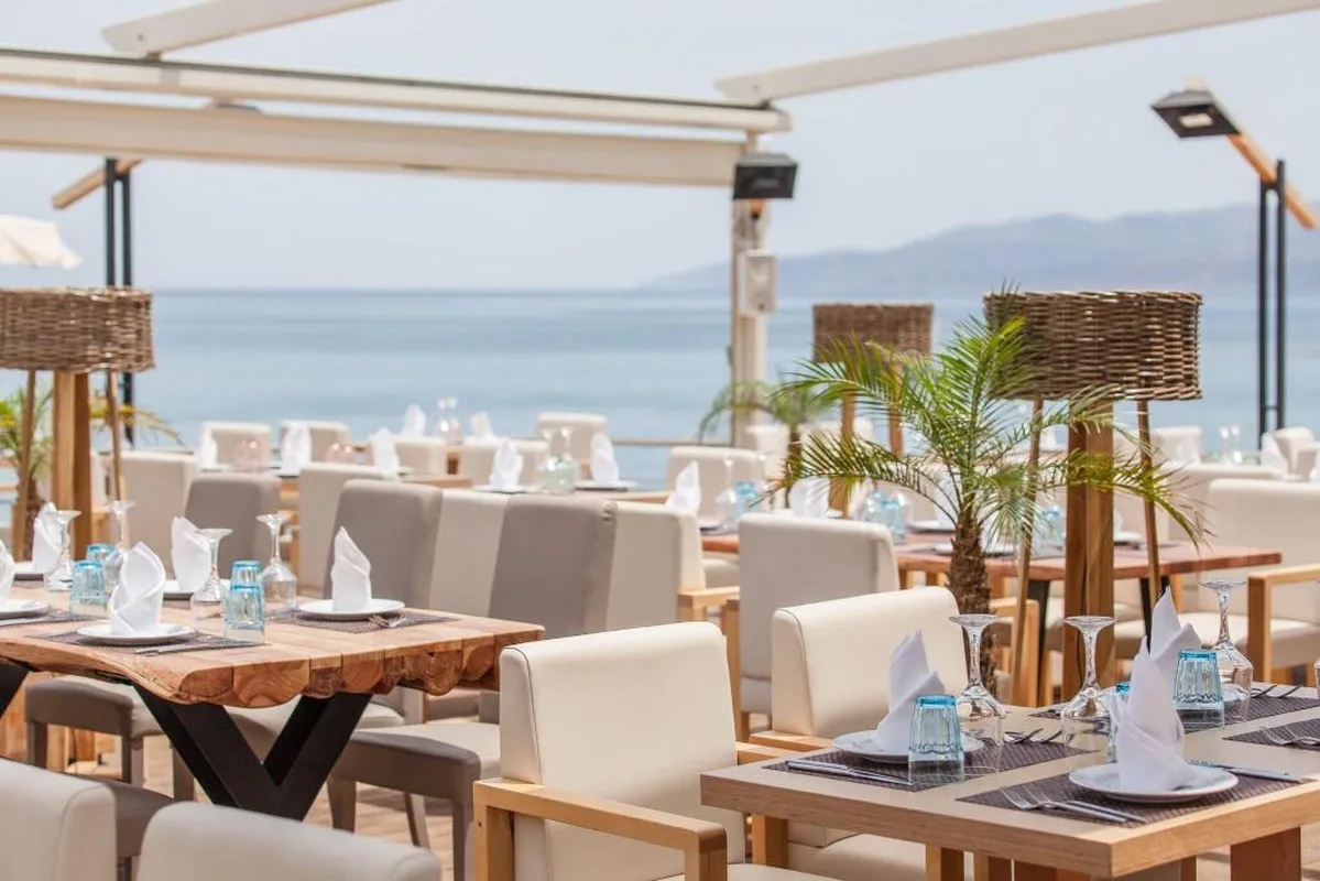 Elmi Suites Beach Hotel, hoofdfoto