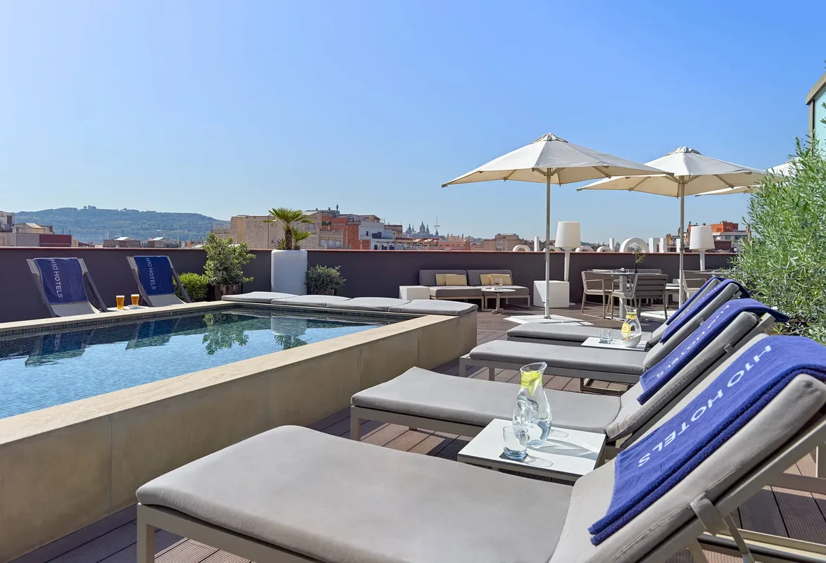 Hotel H10 Casanova — hoofdfoto
