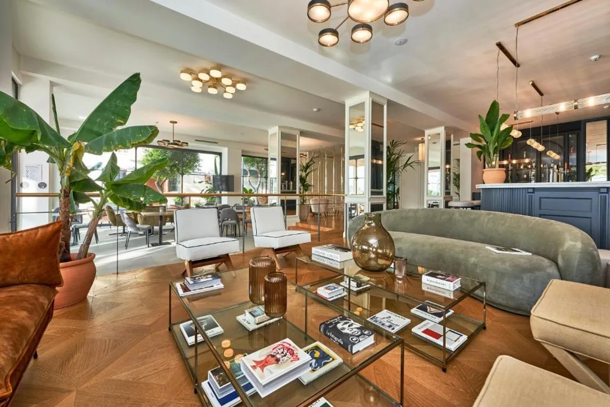 Hotel Hoposa Daina — hoofdfoto