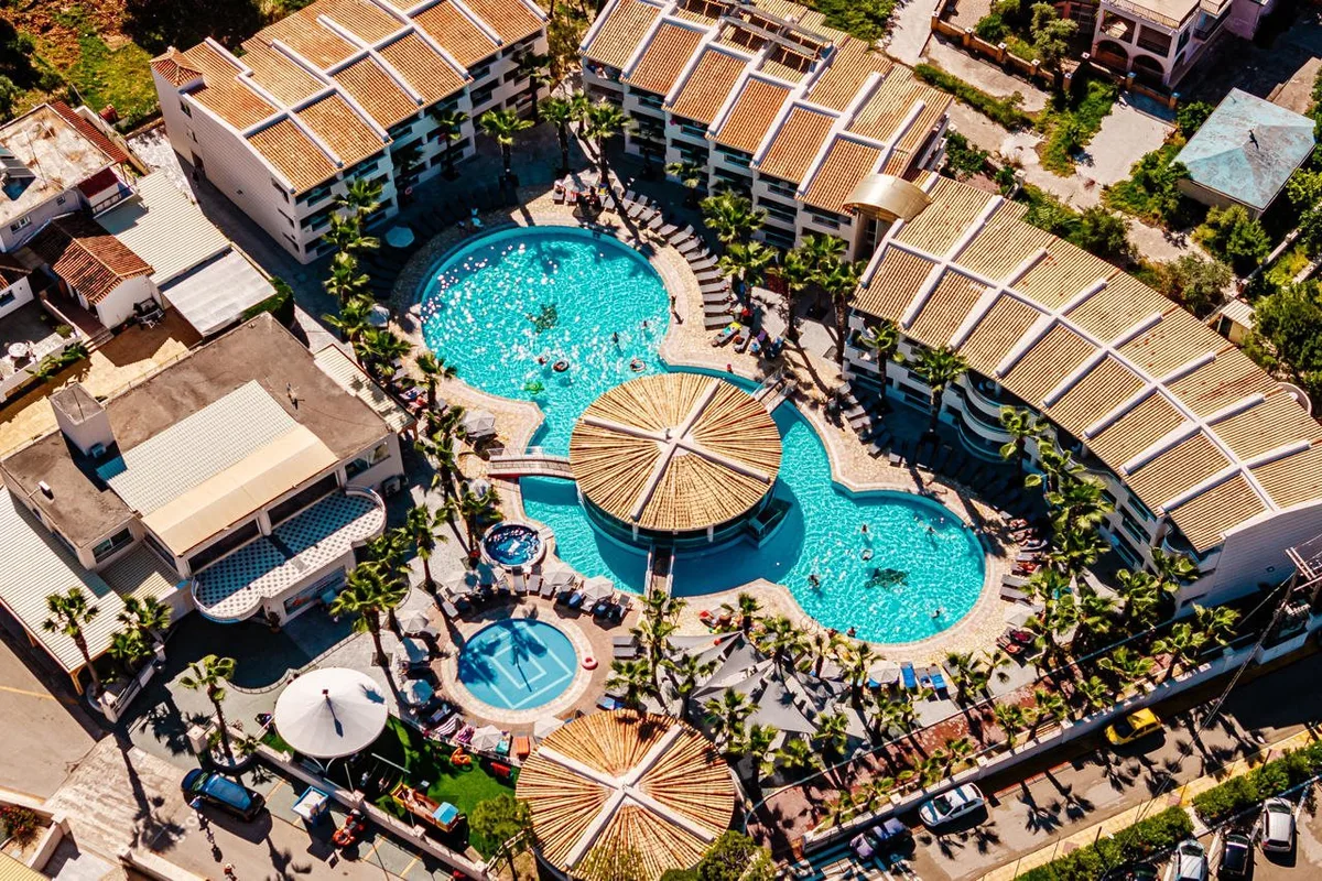 Caretta Beach Resort & WaterPark — hoofdfoto