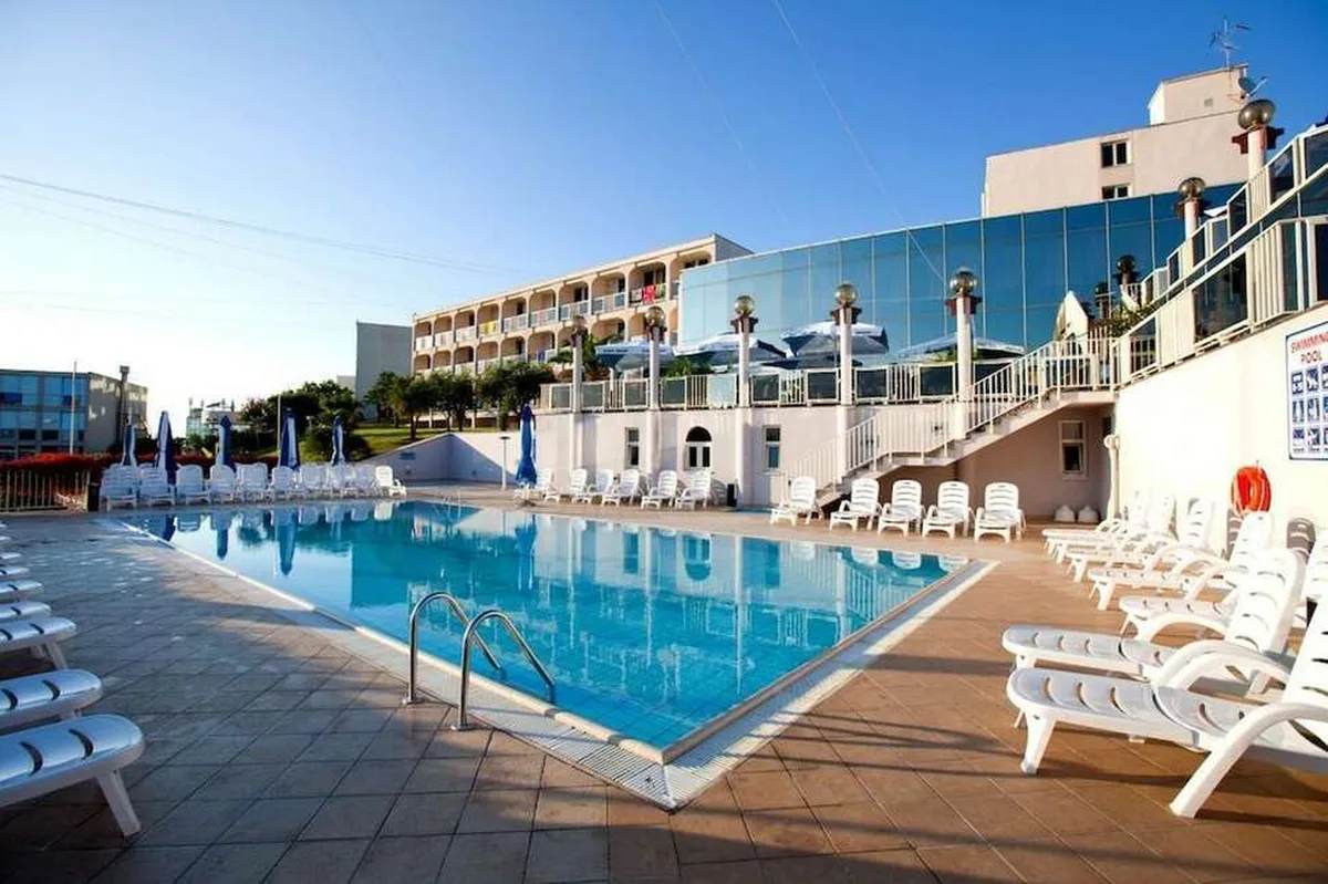 Hotel Istra Plava Laguna — hoofdfoto