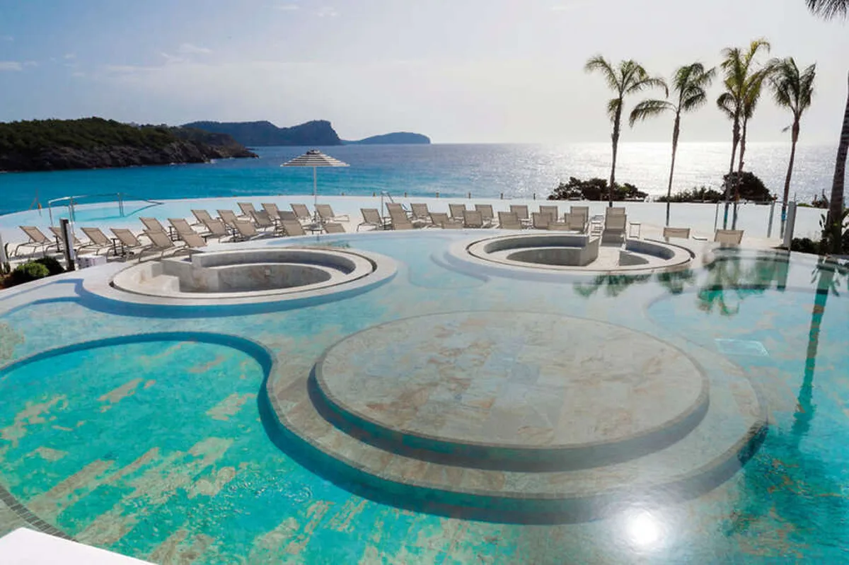 Bless Ibiza Hotel — hoofdfoto