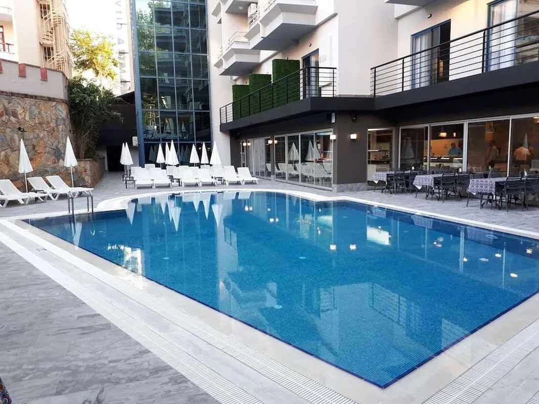 Ramira City Hotel — hoofdfoto