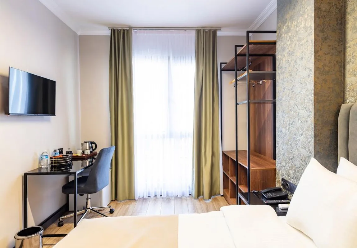 Lenora Airport Hotel — hoofdfoto