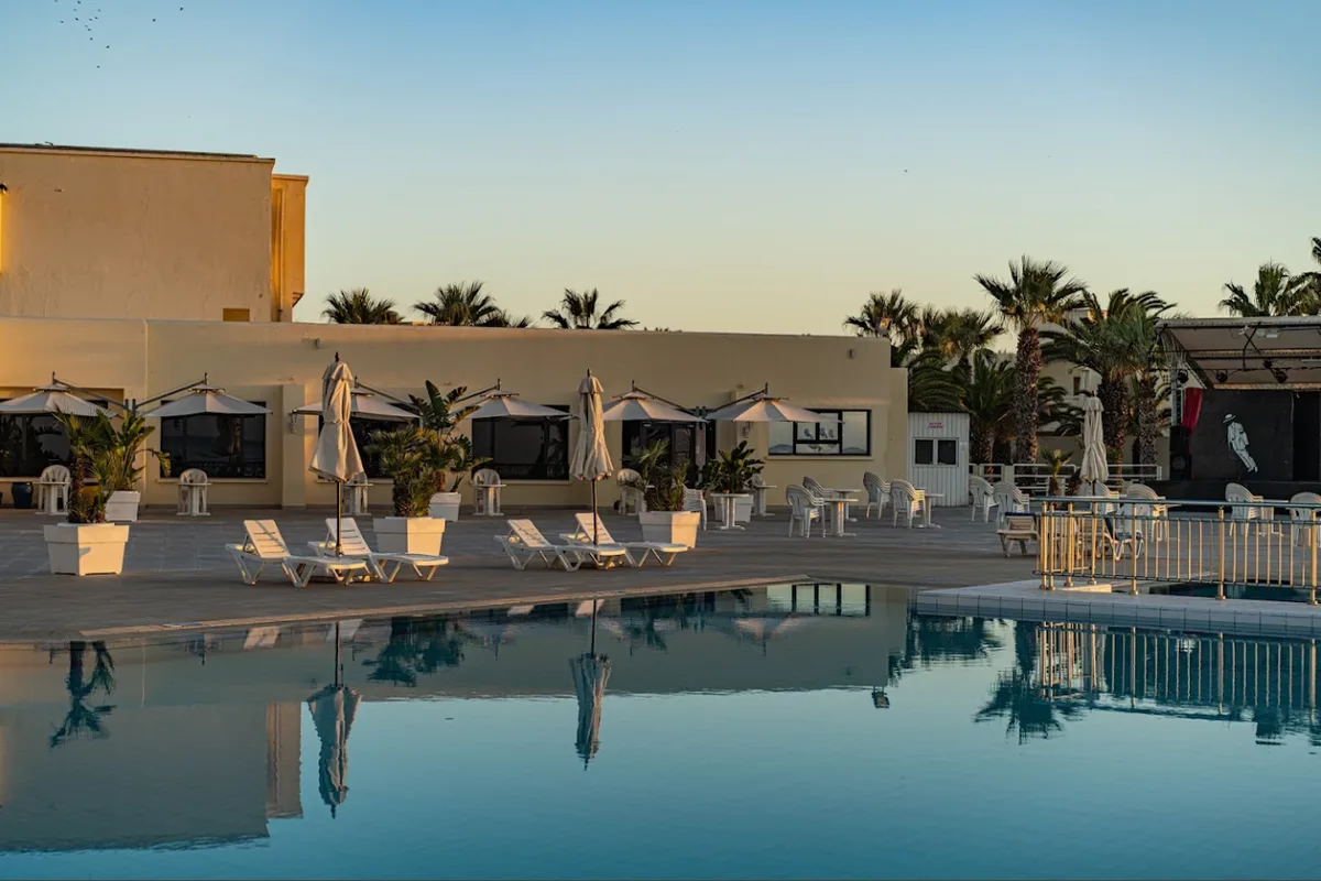 Omar Khayam Hotel, hoofdfoto