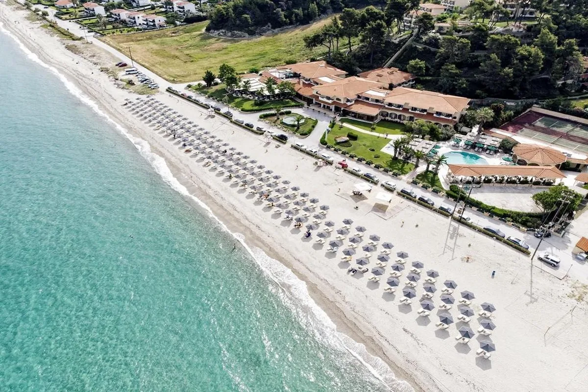 Xenios Possidi Paradise Hotel — hoofdfoto
