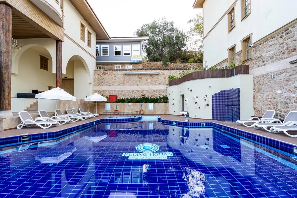 Puding Hotel — hoofdfoto