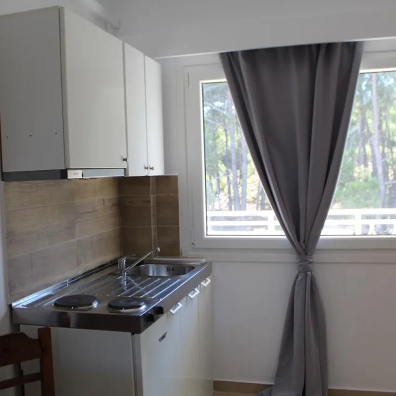 Appartementen Zeus — hoofdfoto