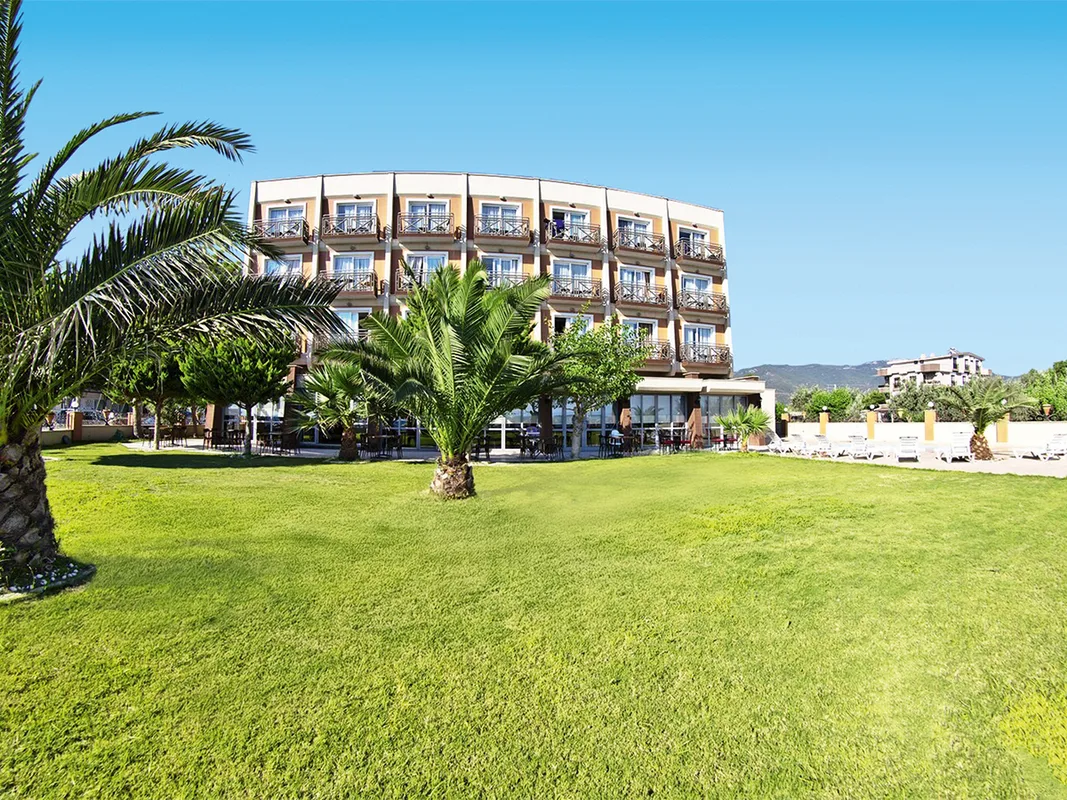 Gümüldür Mavi Deniz Hotel — hoofdfoto