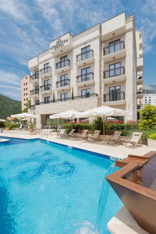 Hotel Momentum by Aycon — hoofdfoto