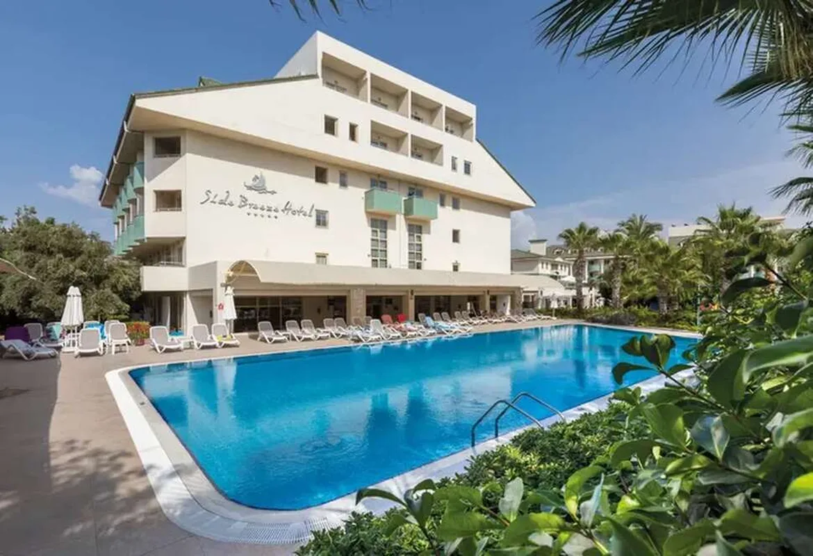 Side Breeze Hotel — hoofdfoto