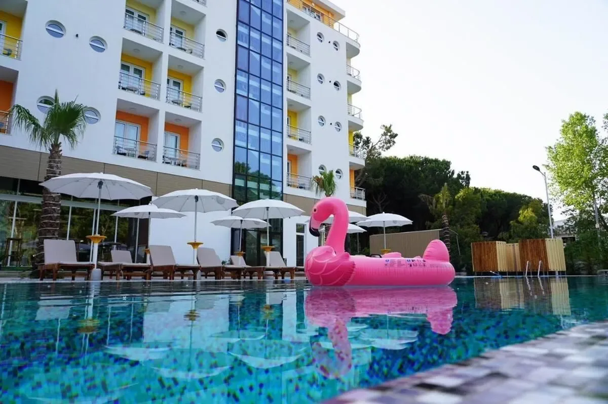 Monaco Garden Hotel — hoofdfoto